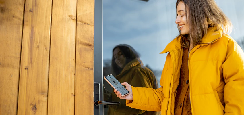 Fingerprint Smart Locks Installation Services in Vista, California