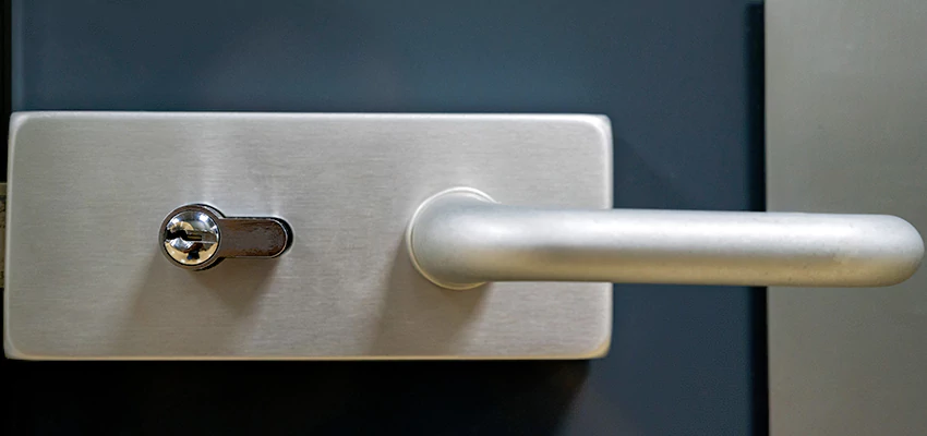 Change Patio Door Locks in Vista, California