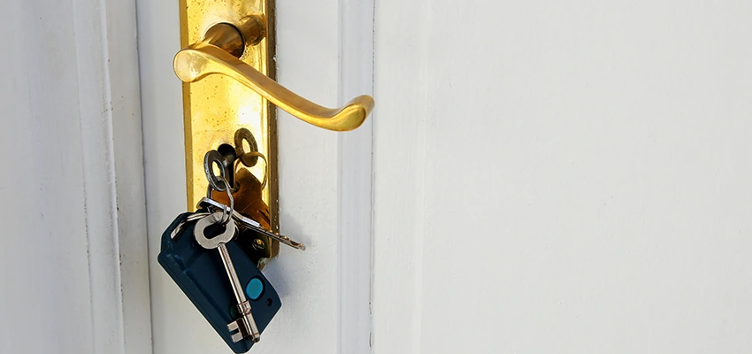 Broken Door Key Extraction in Vista, CA