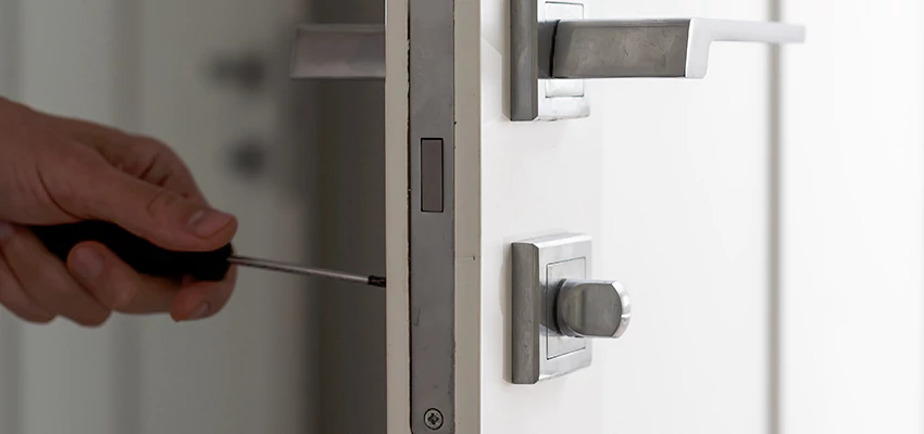 Key Programming Locksmith Open Now in Vista, California